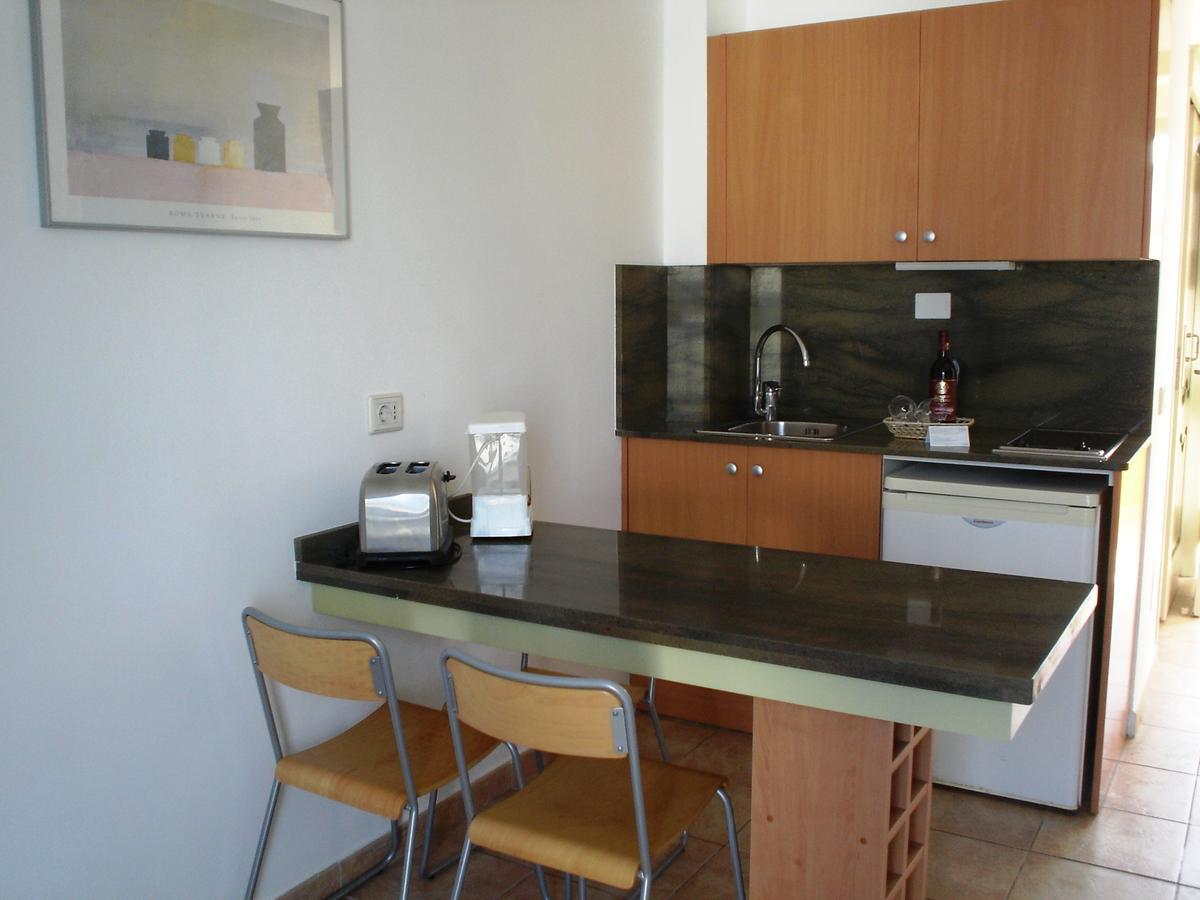 Apartamentos Karina Playa del Inglés Szoba fotó