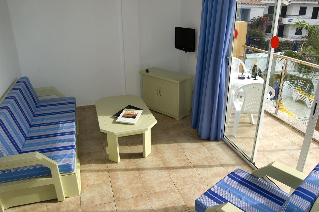 Apartamentos Karina Playa del Inglés Szoba fotó